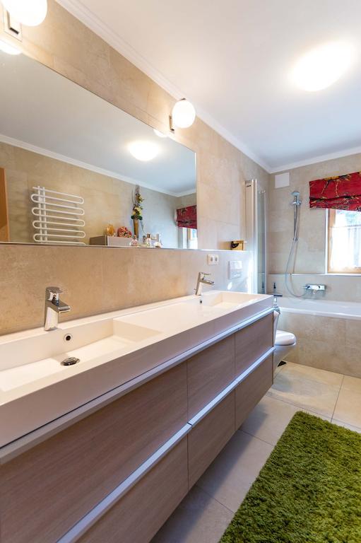 Ferienwohnung Reitgestuet Waldeck Saalfelden ภายนอก รูปภาพ